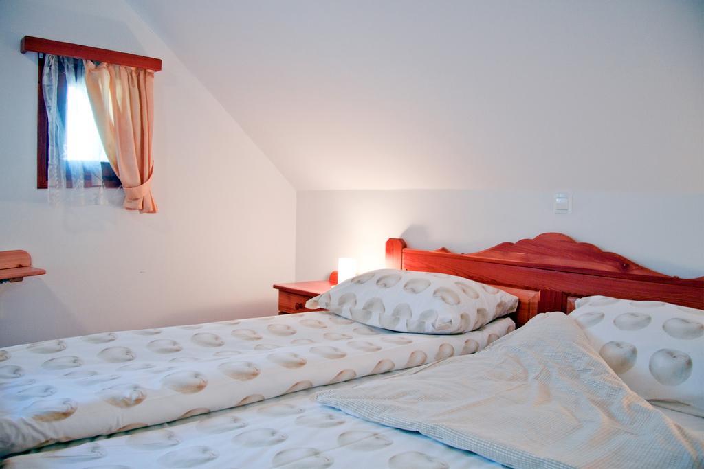 Farm Stay Bukovje Ljubno Eksteriør billede